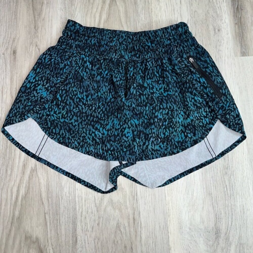 Lululemon Tracker Short V *4"